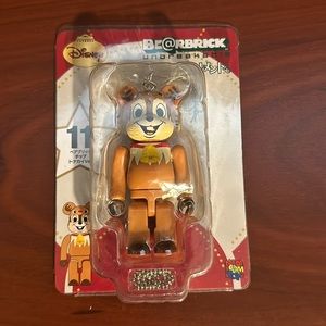 Bearbrick Chip and Dale set